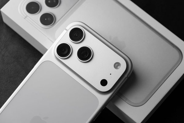 iPhone 18 Pro - 256GB Silver