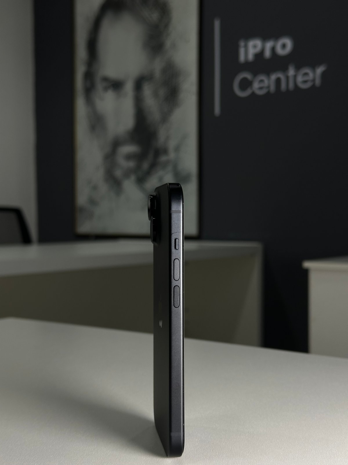 iPhone 15 Normal - Negro  - 3