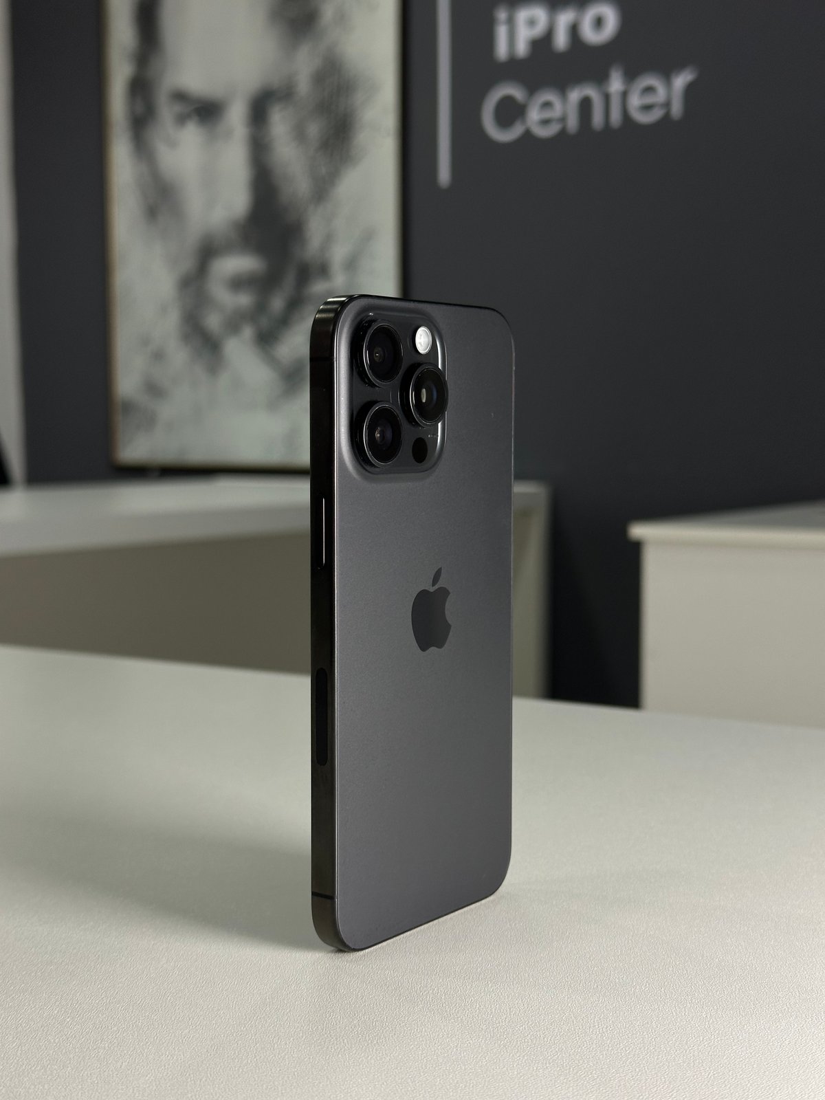 iPhone 15 Pro Max - Negro  - 4