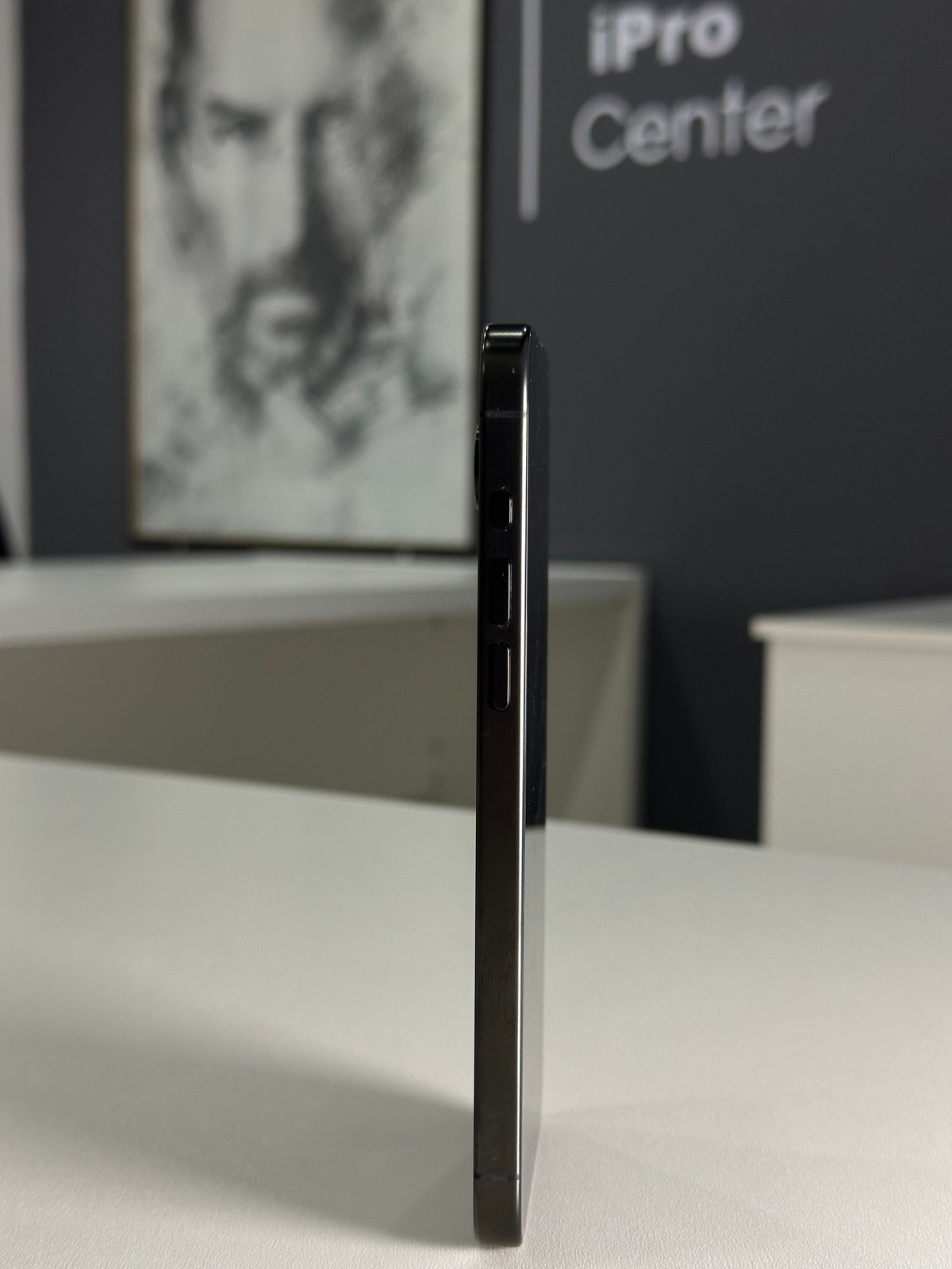 iPhone 15 Pro Max - Negro  - 3