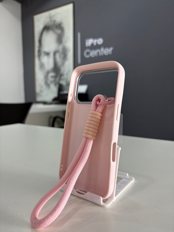 Case reforzados con diseño de corazón -17 Pro Max 