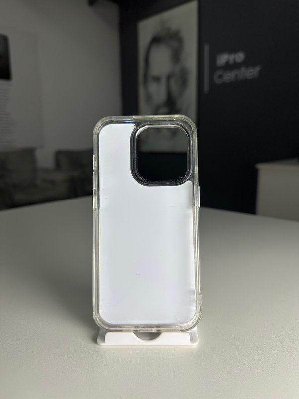 Case espejado con detalles de corazones