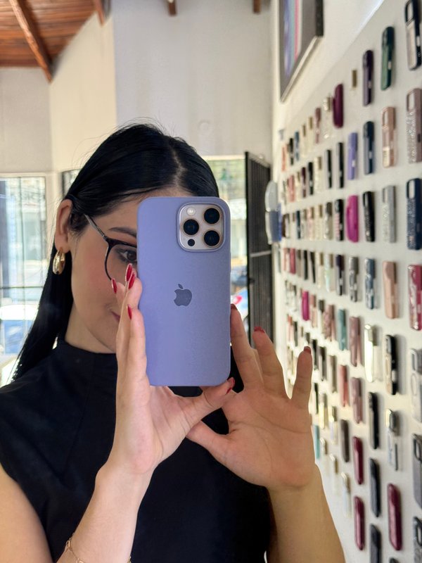 Case silicona - 16 Pro Max 