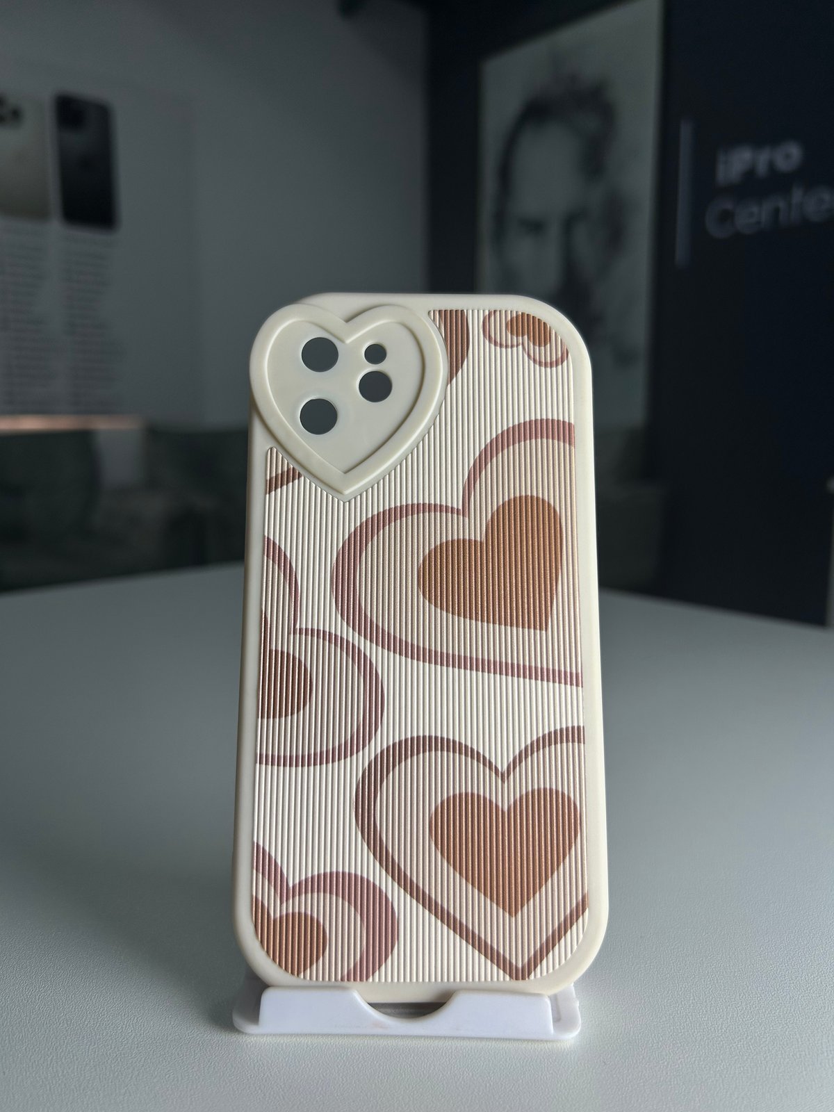 Case con detalles de corazón - 2