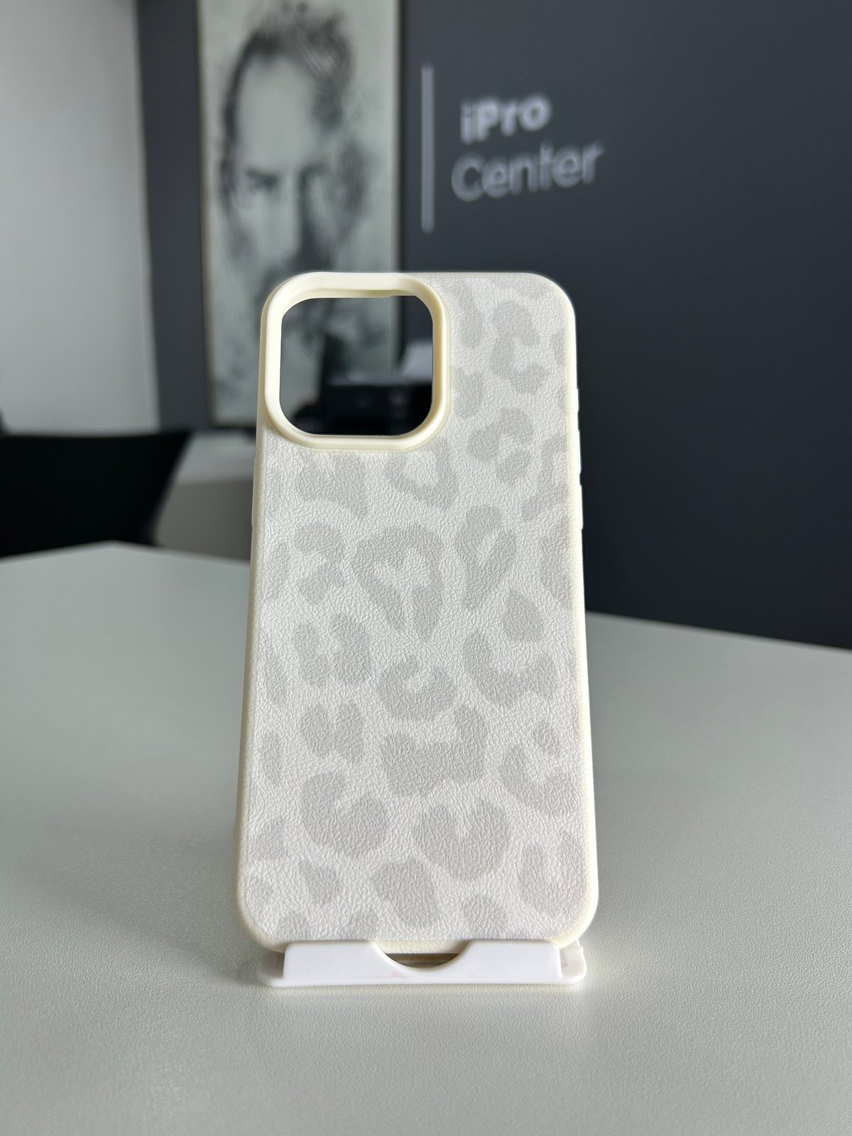 Case con efecto animal print  - 15 Pro / 15 Pro Max  - 5
