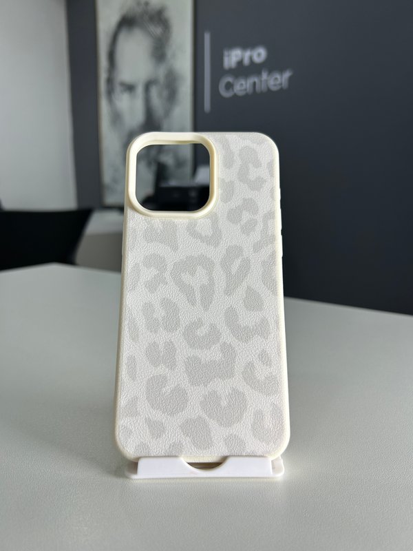 Case con efecto animal print  - 15 Pro / 15 Pro Max 