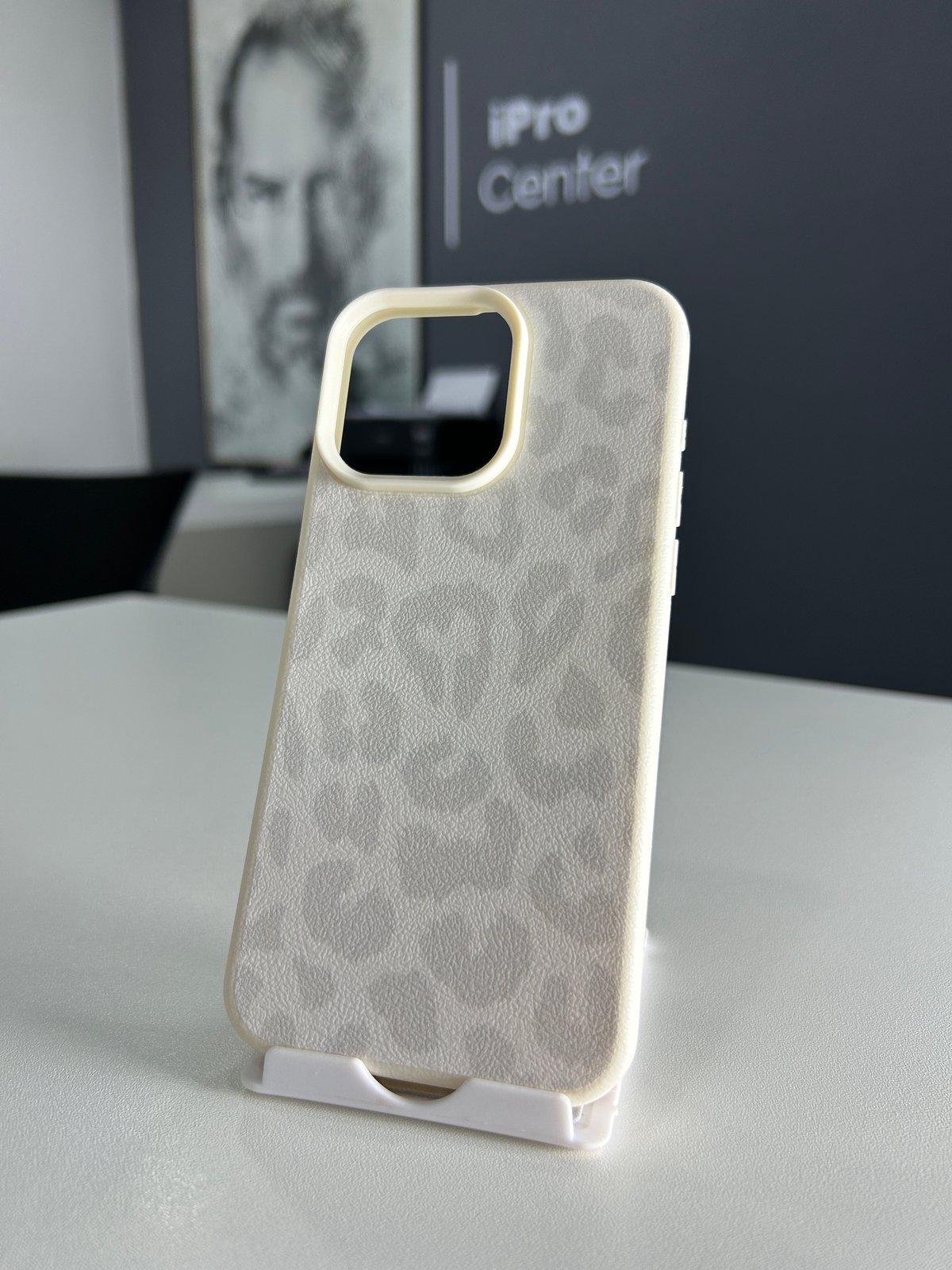 Case con efecto animal print  - 15 Pro / 15 Pro Max  - 4