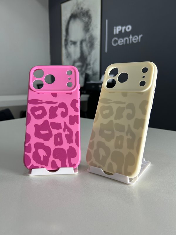 Case clásico con animal print - iPhone 17 Pro 