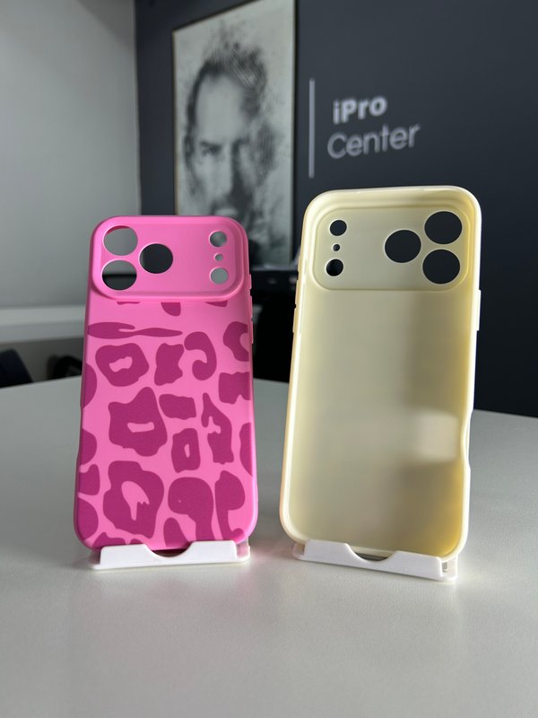 Case clásico con animal print - 17 Pro Max  