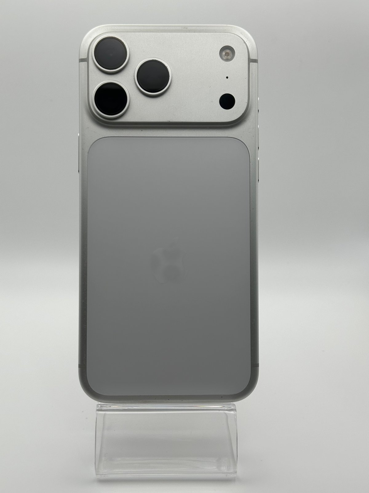 iPhone 17 Pro Max – 256 GB | Silver - 2