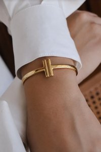 Brazalete Tiffany.  Bañado en oro 18k