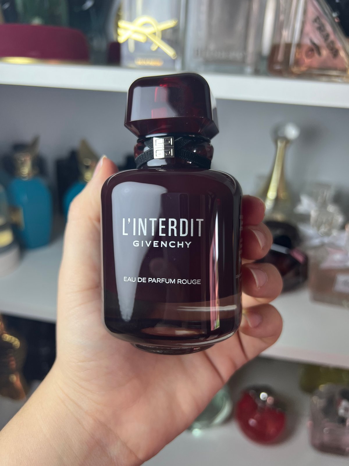 L'interdit Rouge - Givenchy - 2