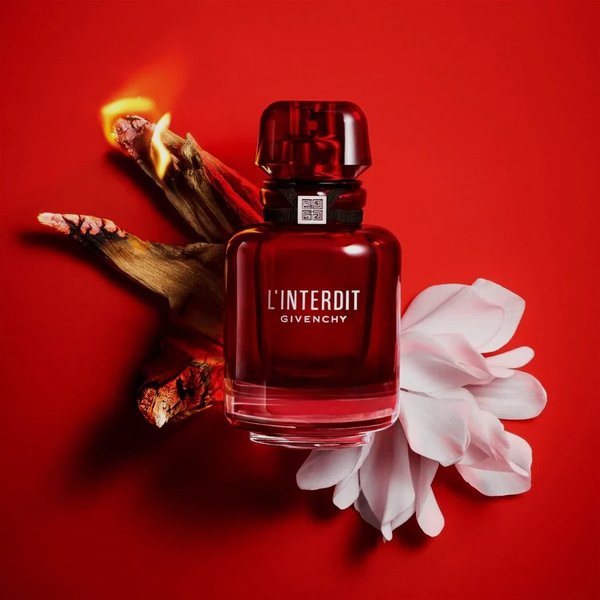 L'interdit Rouge - Givenchy