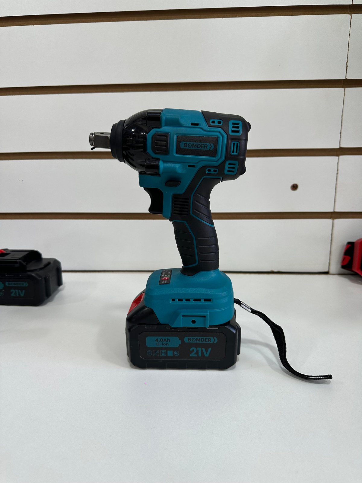 LLAVE IMPACTO BOMDER 450NM 21V - 5