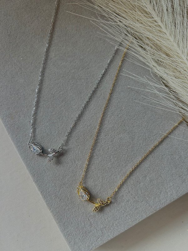 Collar tulipan
