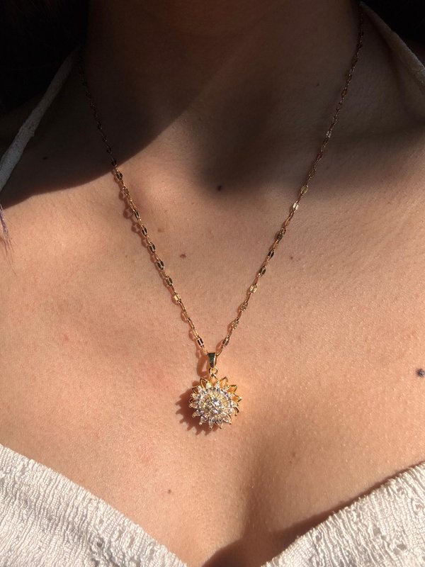 Collar de girasol