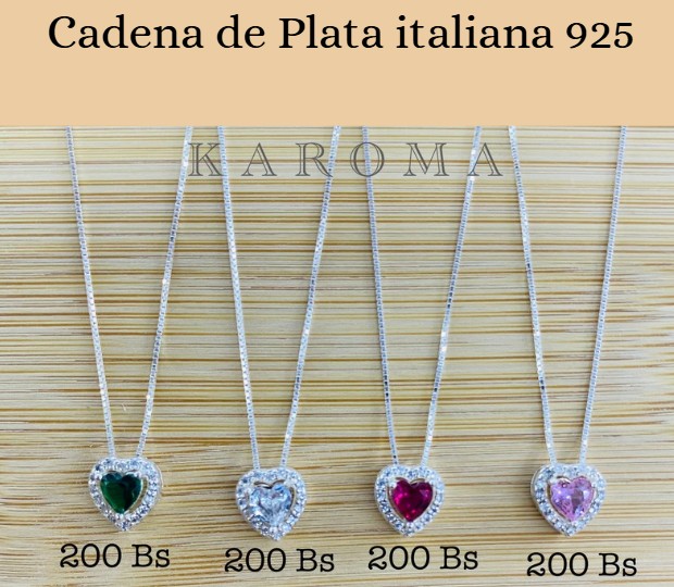 Cadena con dije de corazón decorado