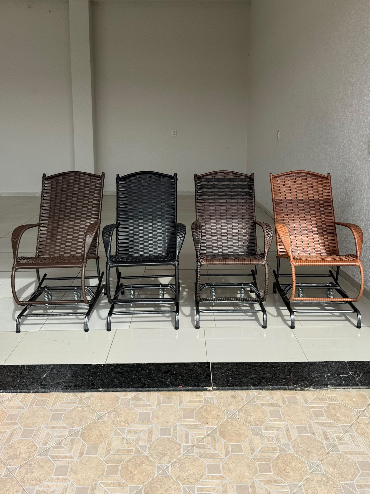 Silla Mecedora con 4 Resortes