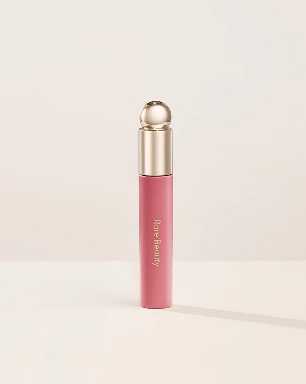 Lip oil Rare Beauty tono hope