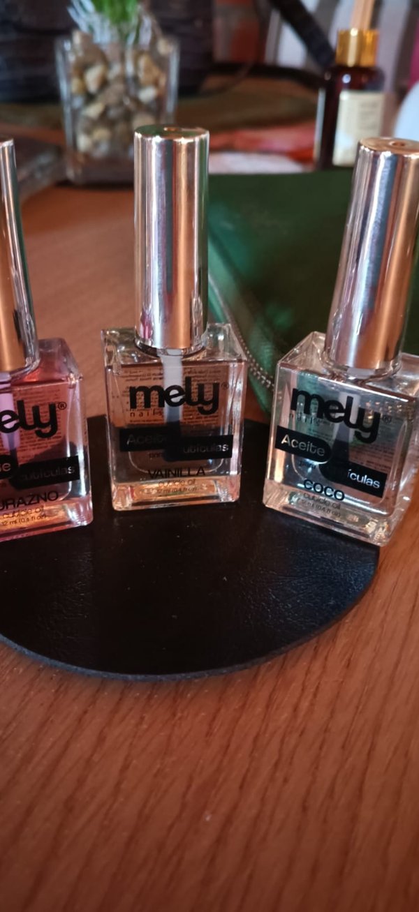 aceite de cutículas mely