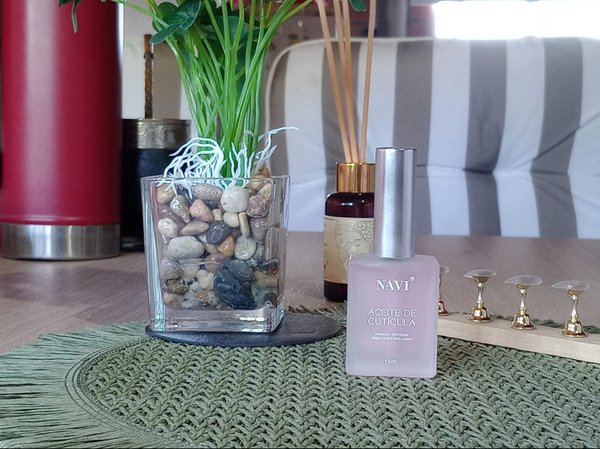 aceite de cutículas navi