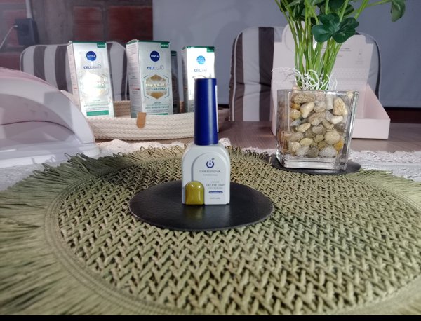 ojo de gato cherimoya envase gris