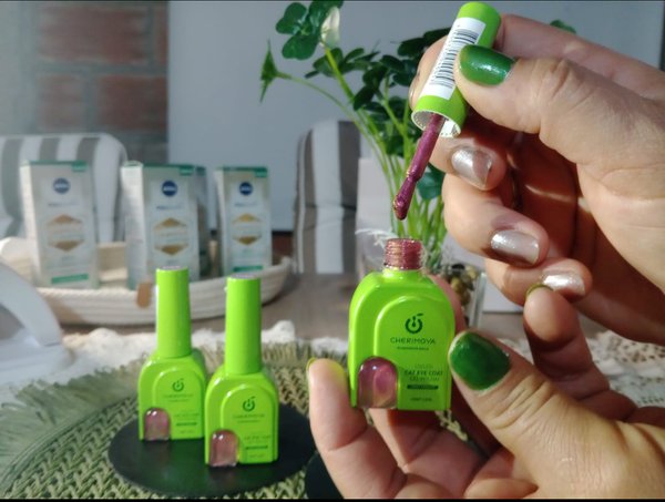 esmaltes cat eye cherimoya envase verde