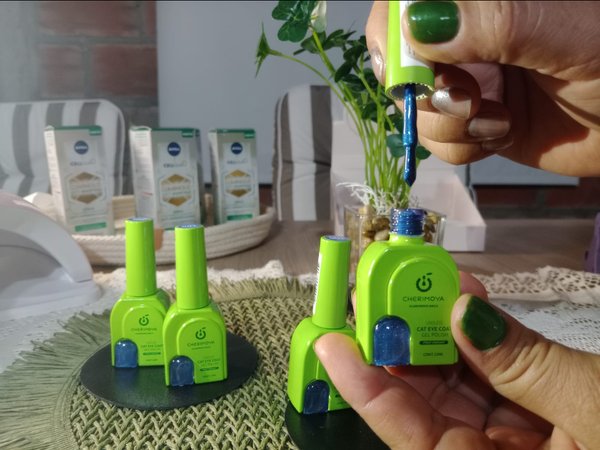 esmaltes cat eye cherimoya envase verde