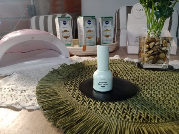 unicorn smalto gel city girl