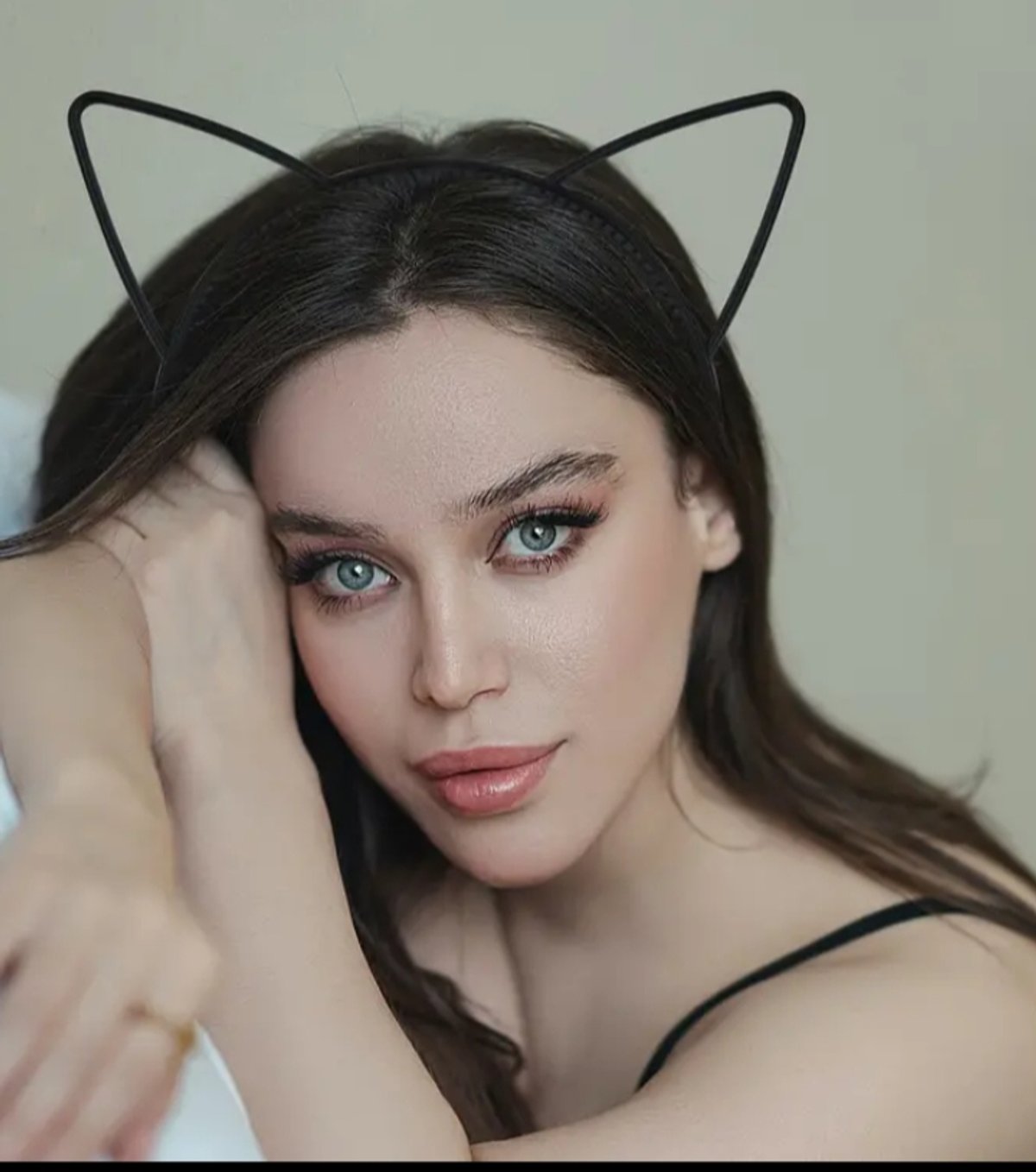 Diadema con orejita de Michi