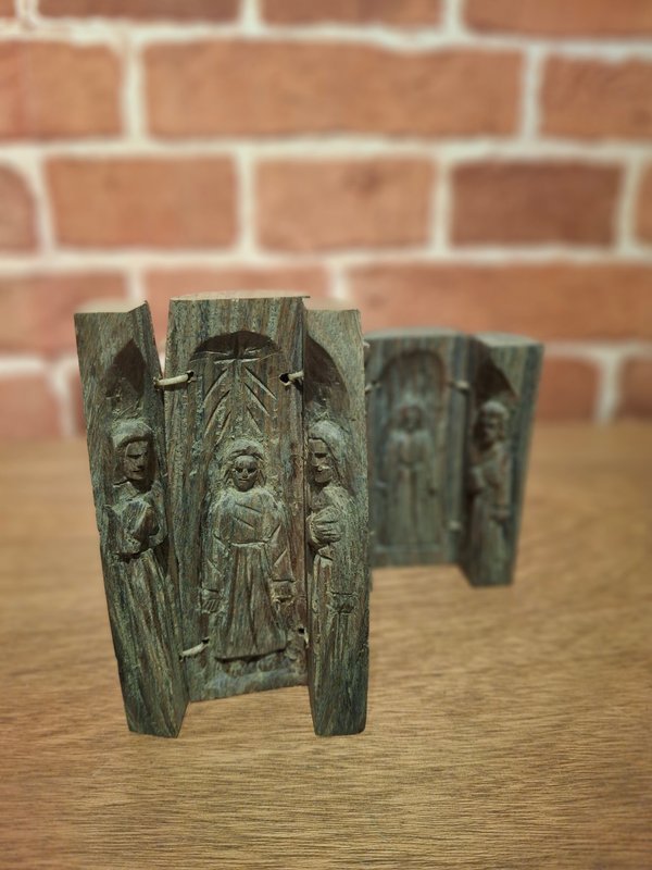 Triptico Pequeño Sagrada Familia en Palo Santo