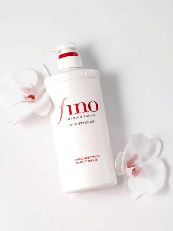 Shiseido - Acondicionador Fino Premium touch