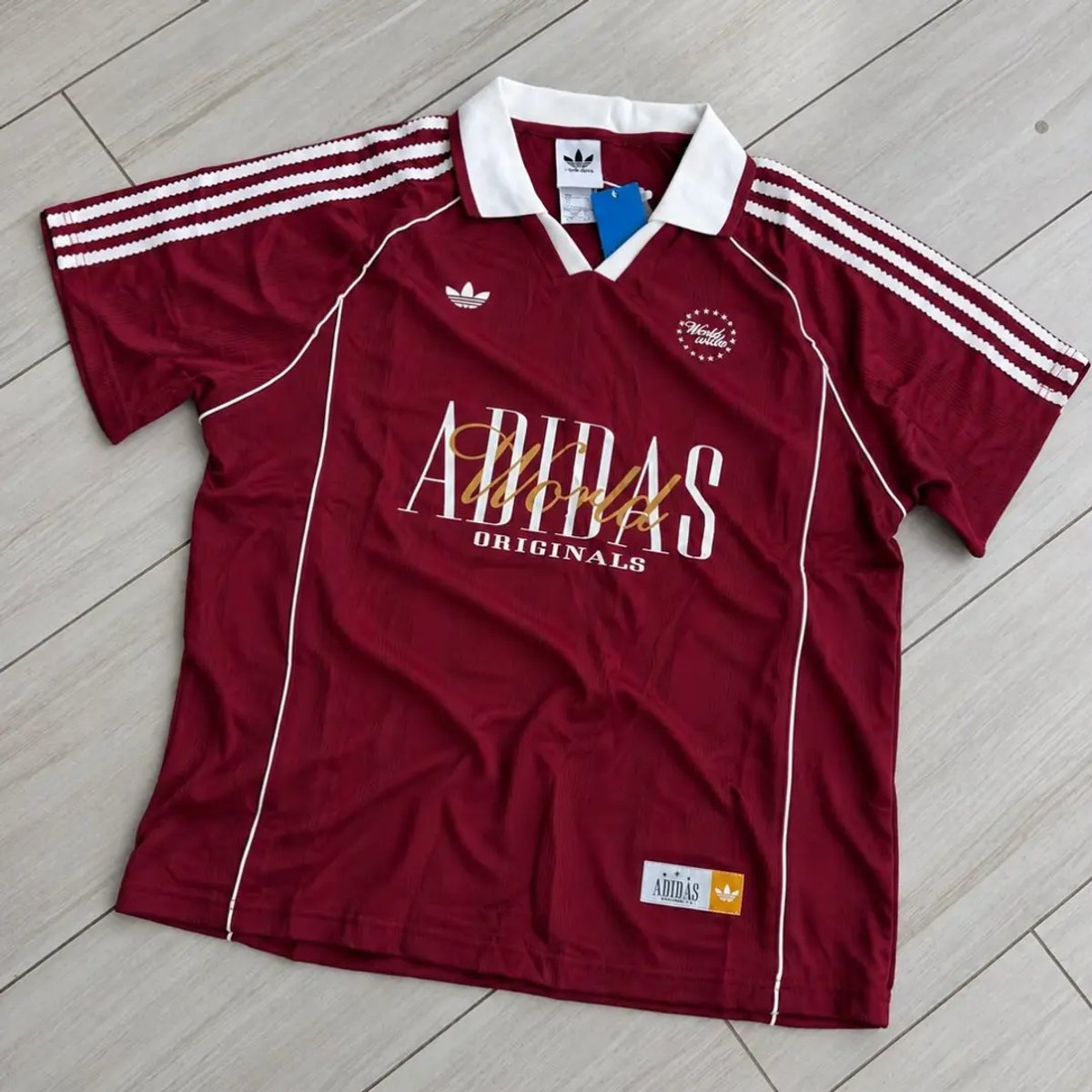  Camiseta Retro Adidas Originals "Worldwide" en dos colores - 2