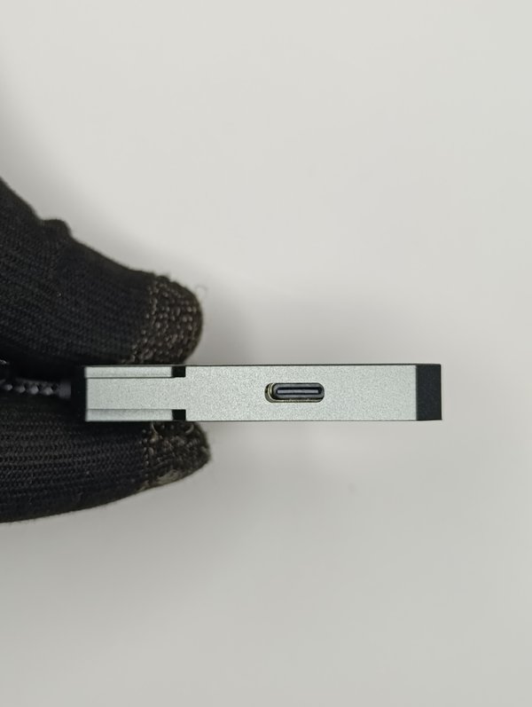 DS04