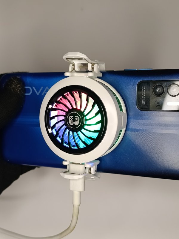Cooler para celular Guqile FS27 - Potencia 12W con RGB y Sujeción Dual - enfriador de celulares