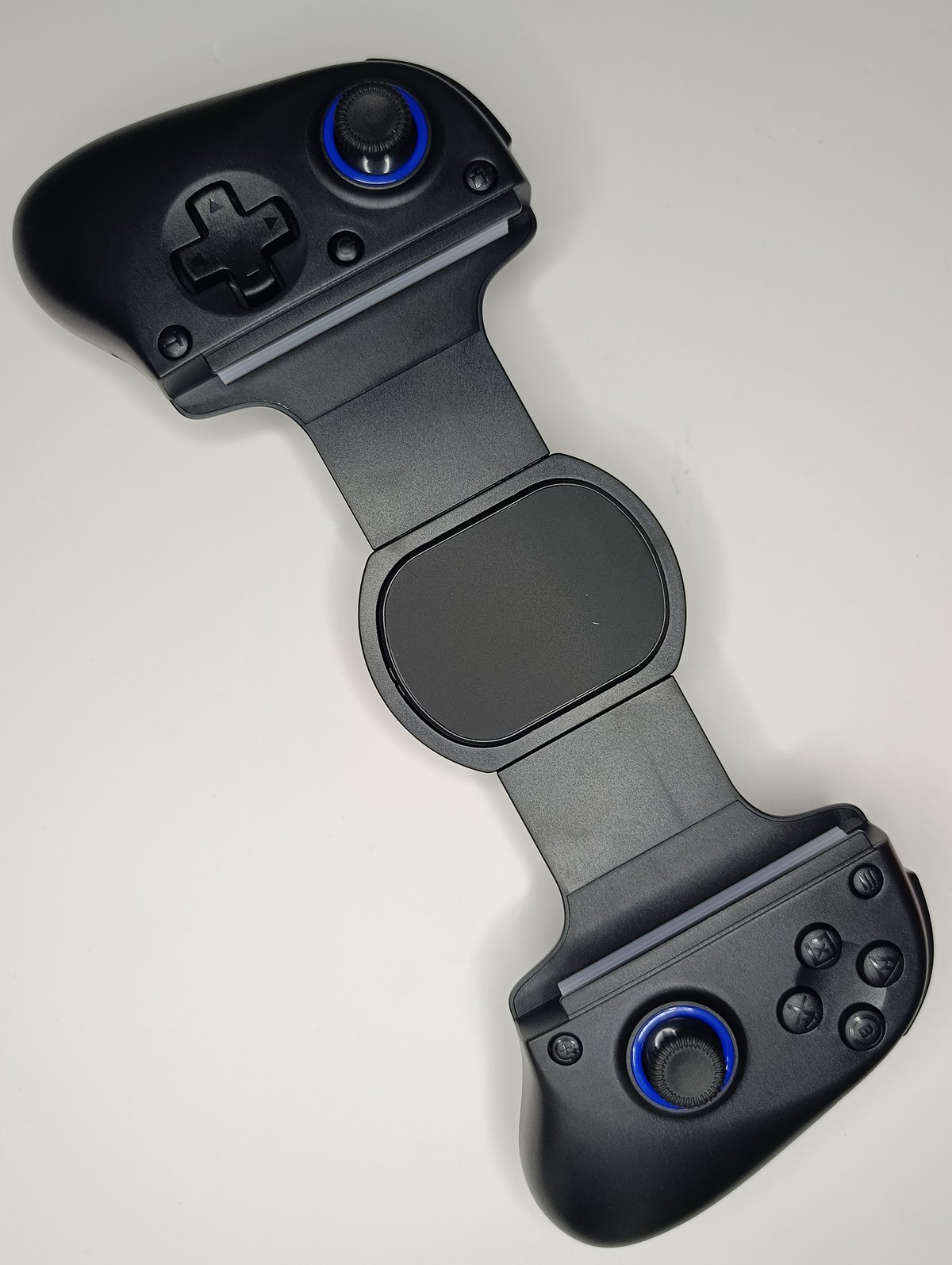 Gamepad Gamer Telescópico BSP-D11 - Conectividad Bluetooth y Gatillos Efecto Hall - 6