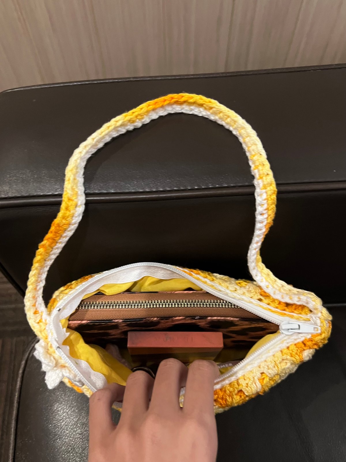 mini bolso con flores - 2