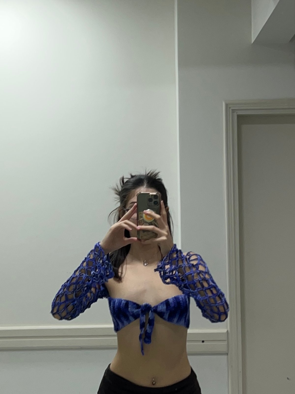 top con mangas de red