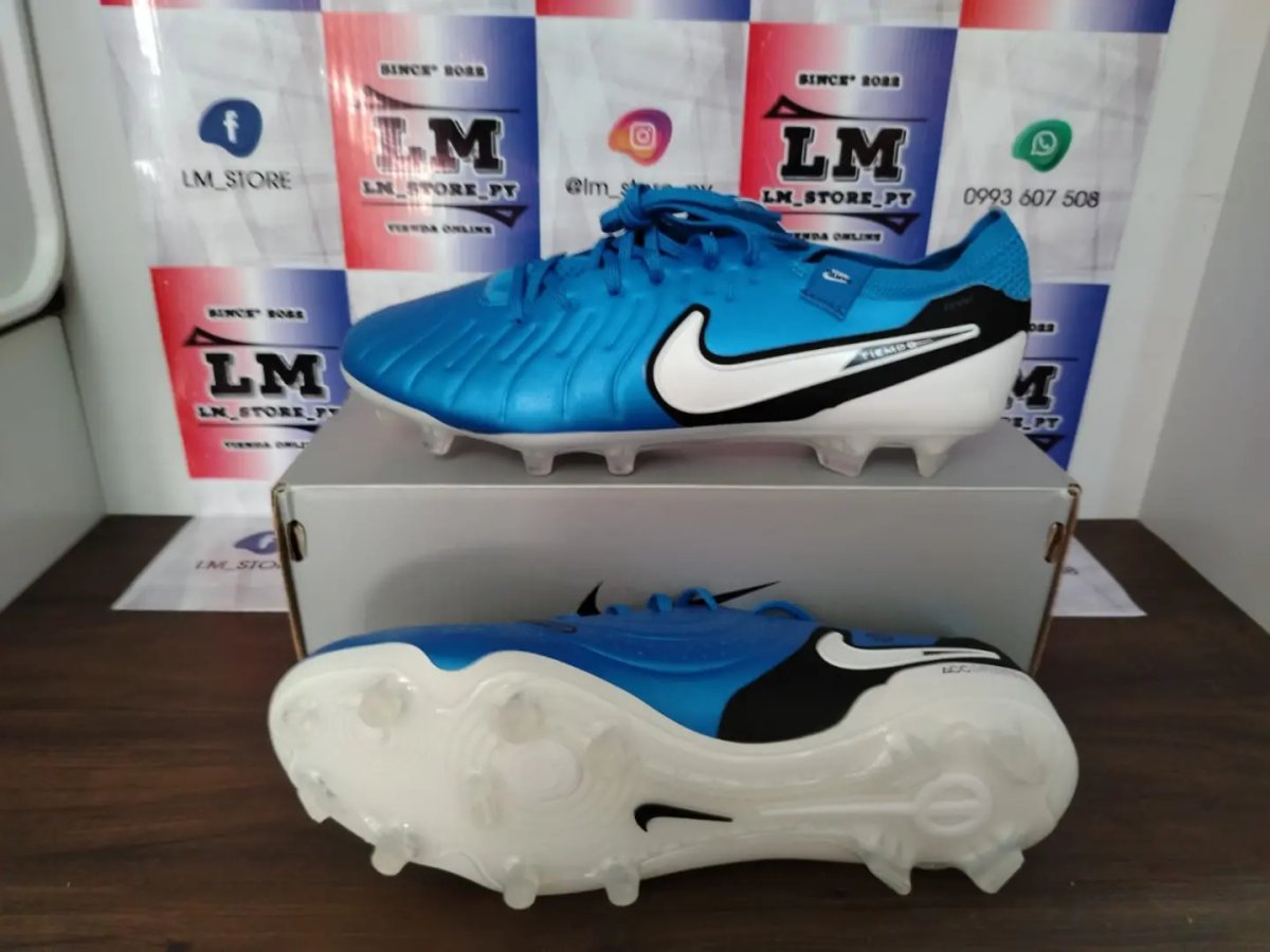 Nike Tiempo 