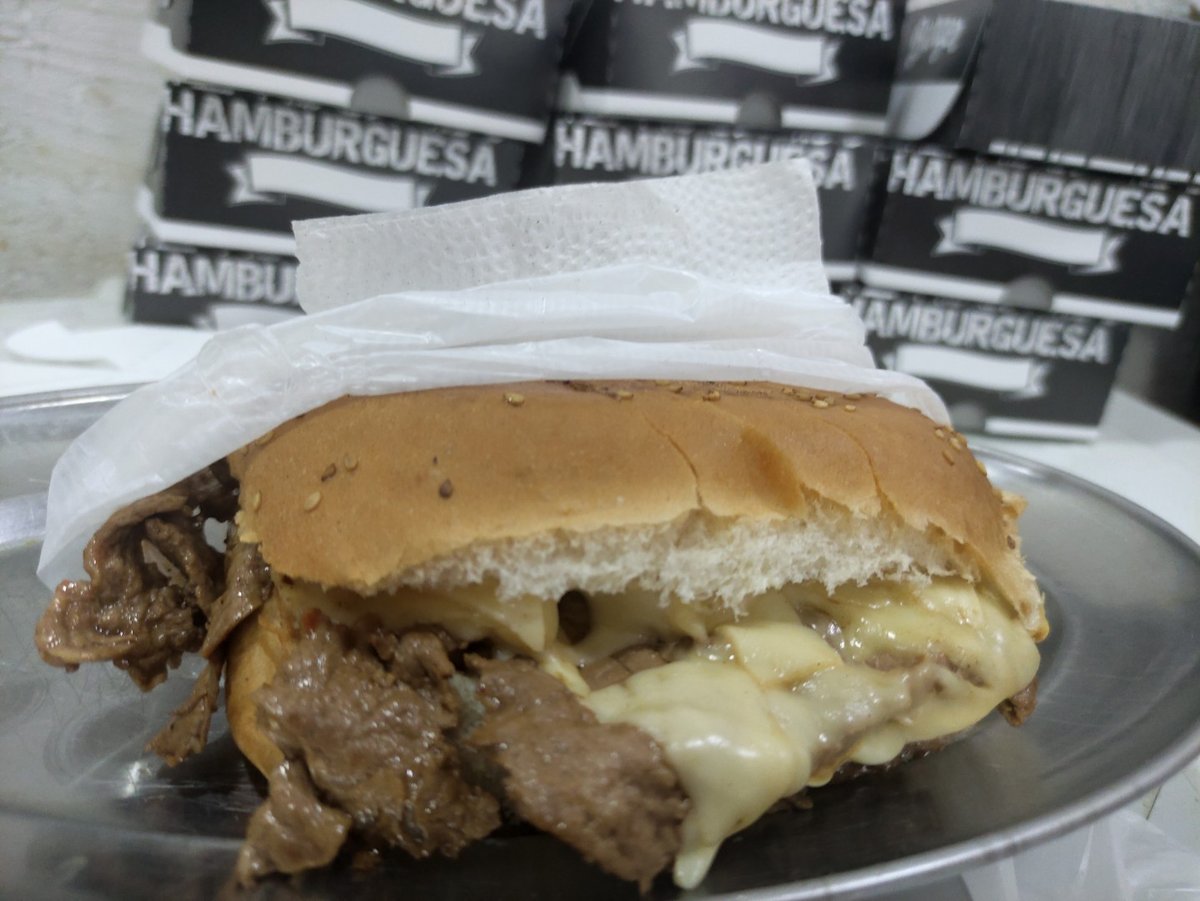 Lomito Sandwichs - 2