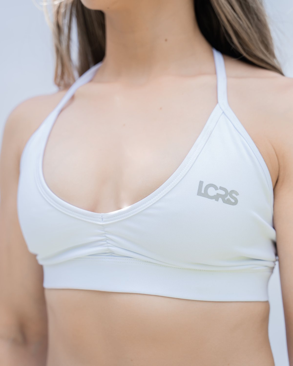 TOP ESCOTADO CON TIRAS - 8