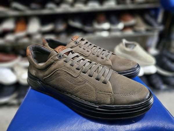 Zapatenis demócrata 44BR