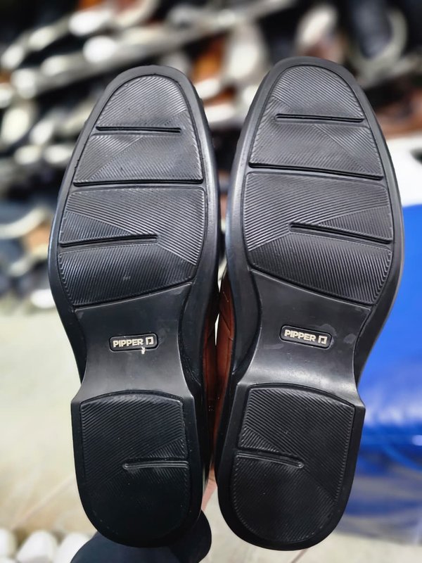 ZAPATO DE VESTIR PIPPER 37BR