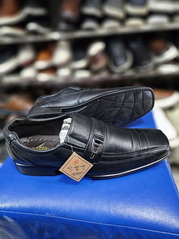 ZAPATO DE VESTIR ZAPATERO 37/38/39/40/41/42/43BR