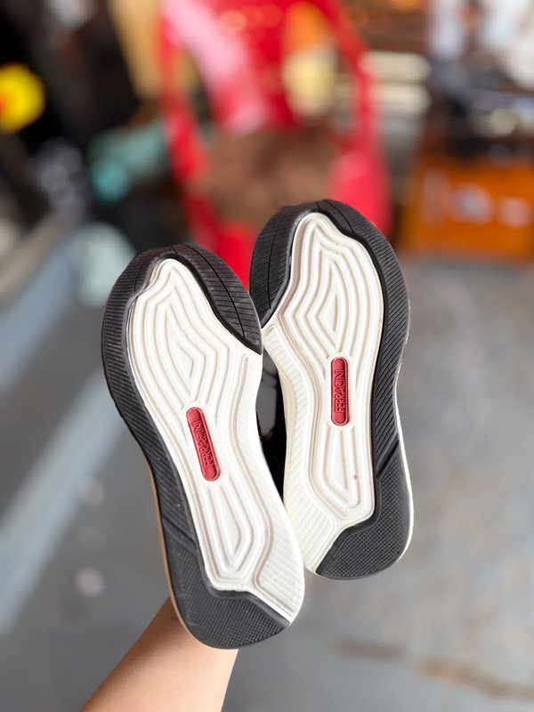 ZAPATENIS FERRACINI 37BR