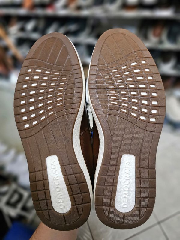 SPORT ELEGANTE DEMOCRATA 40BR