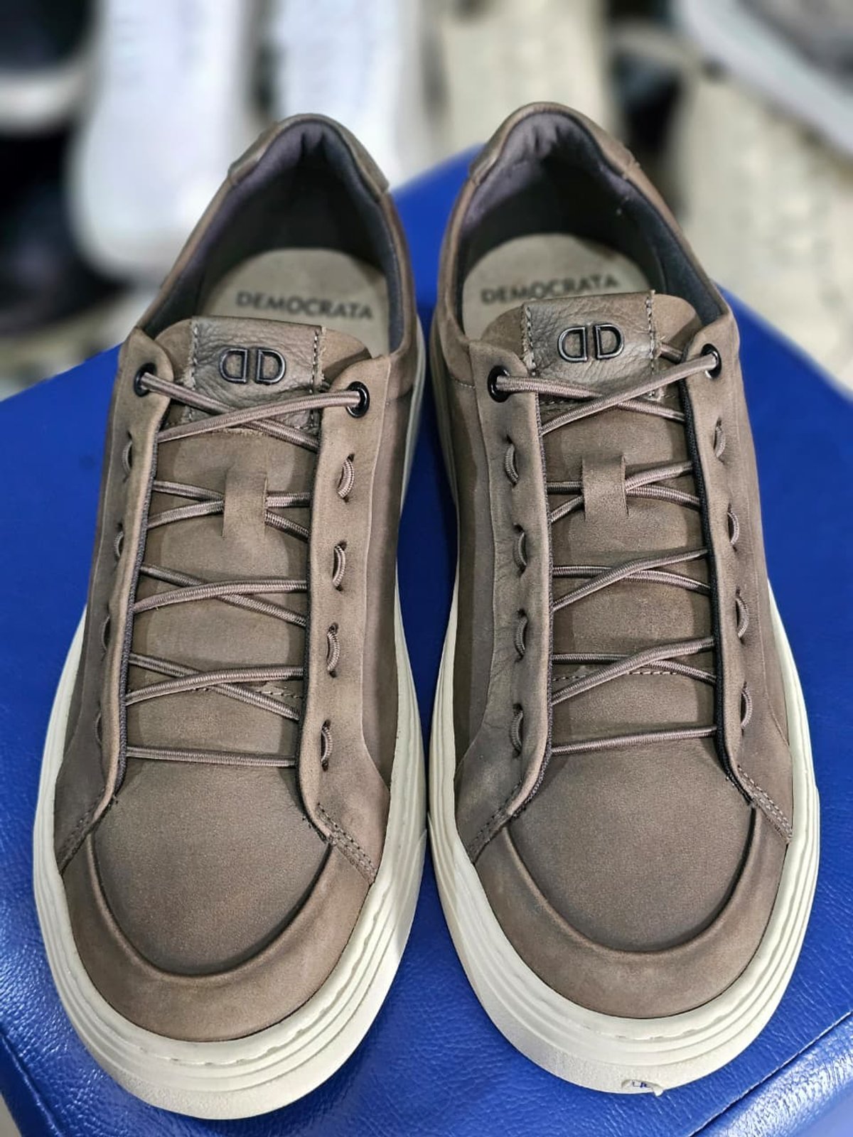 ZAPATENIS DEMOCRATA 40BR - 2