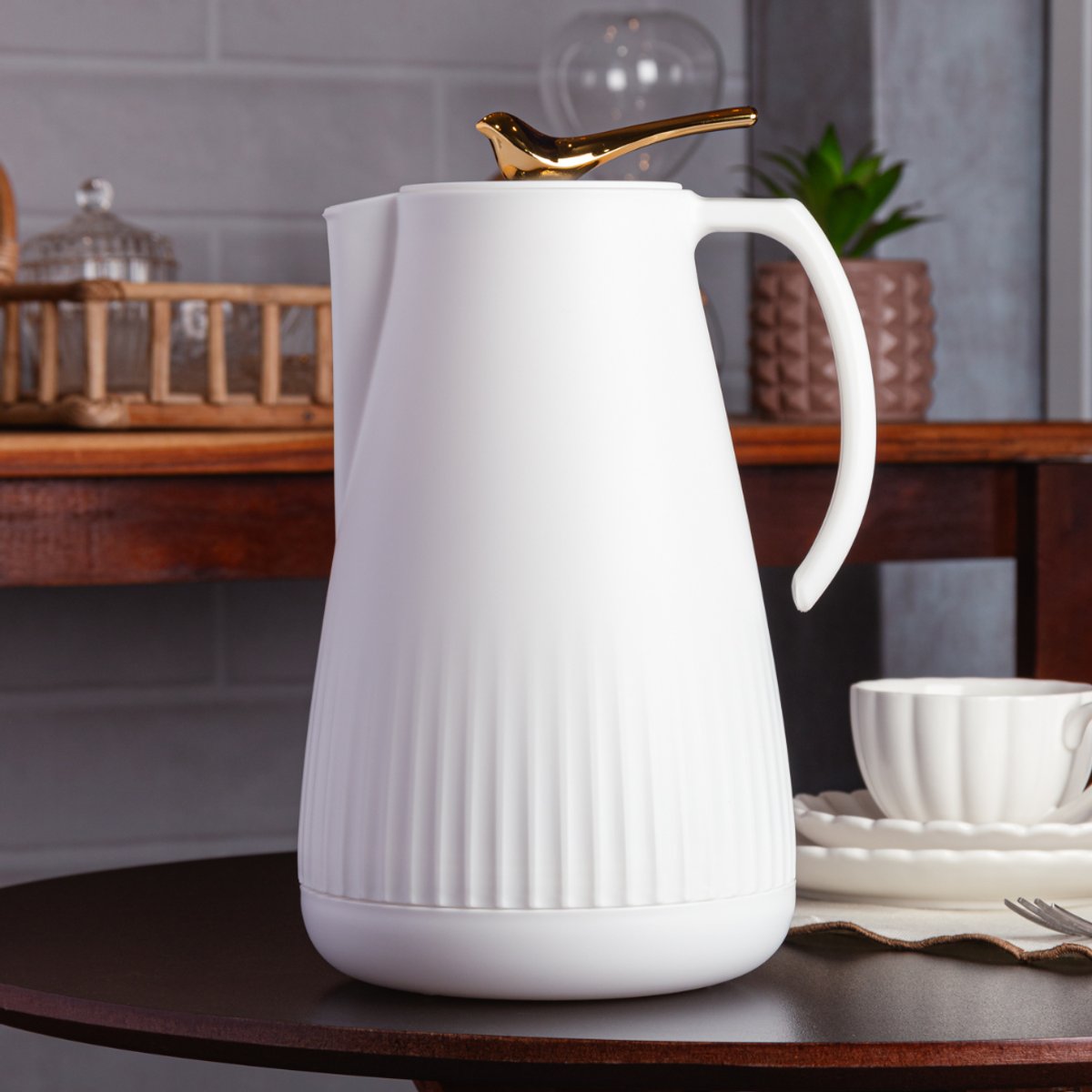 JARRA TÉRMICA DE PLÁSTICO NEW BIRD 1L - 2