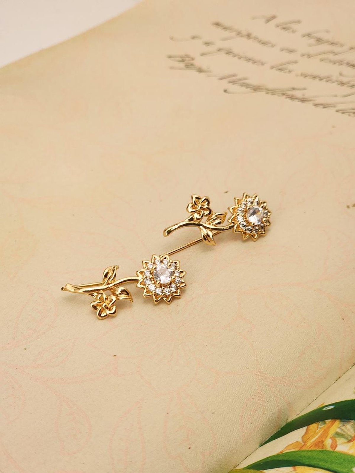 Aro colgante forma de girasol