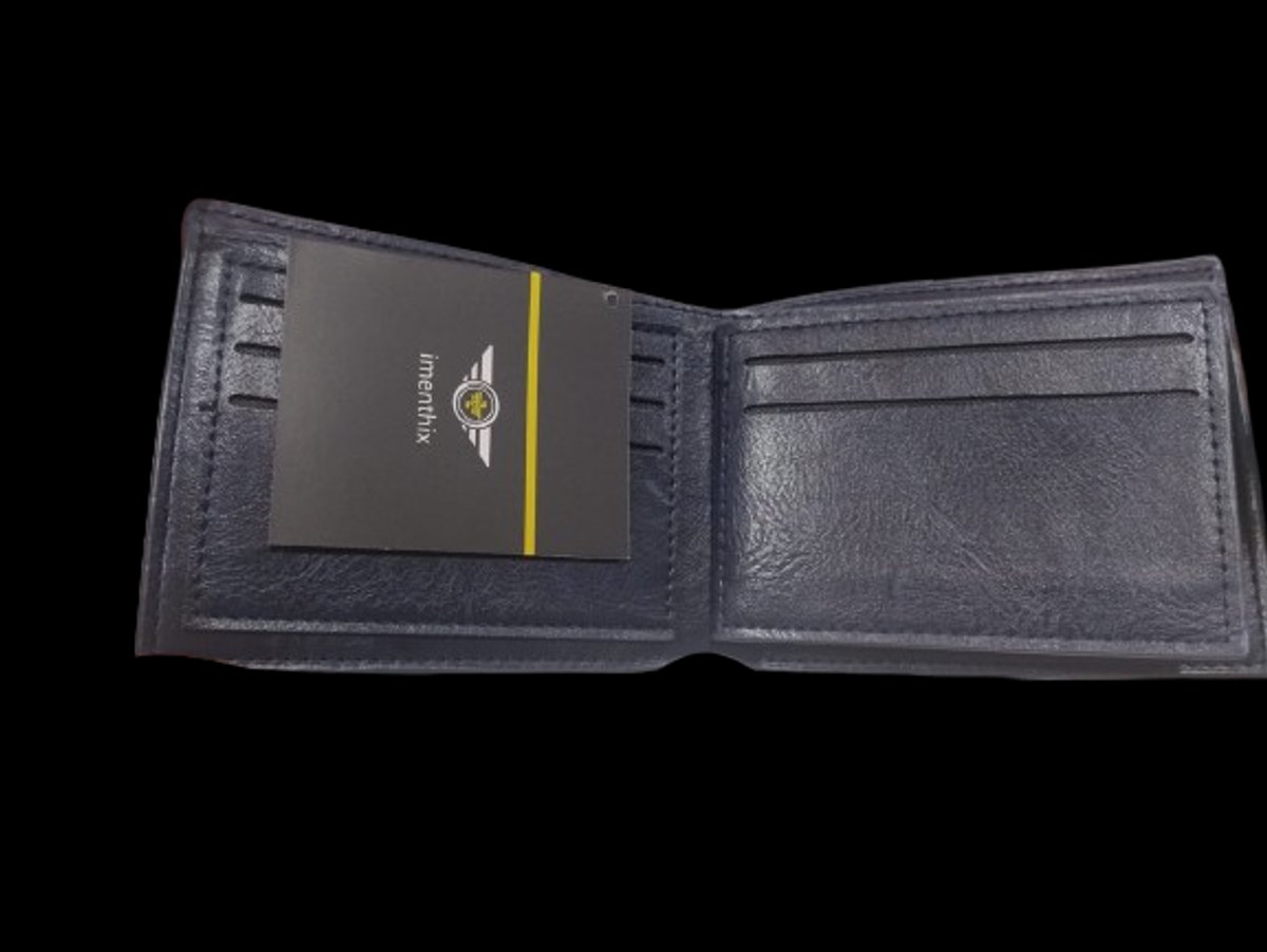 Billetera para caballero con broche magnético 